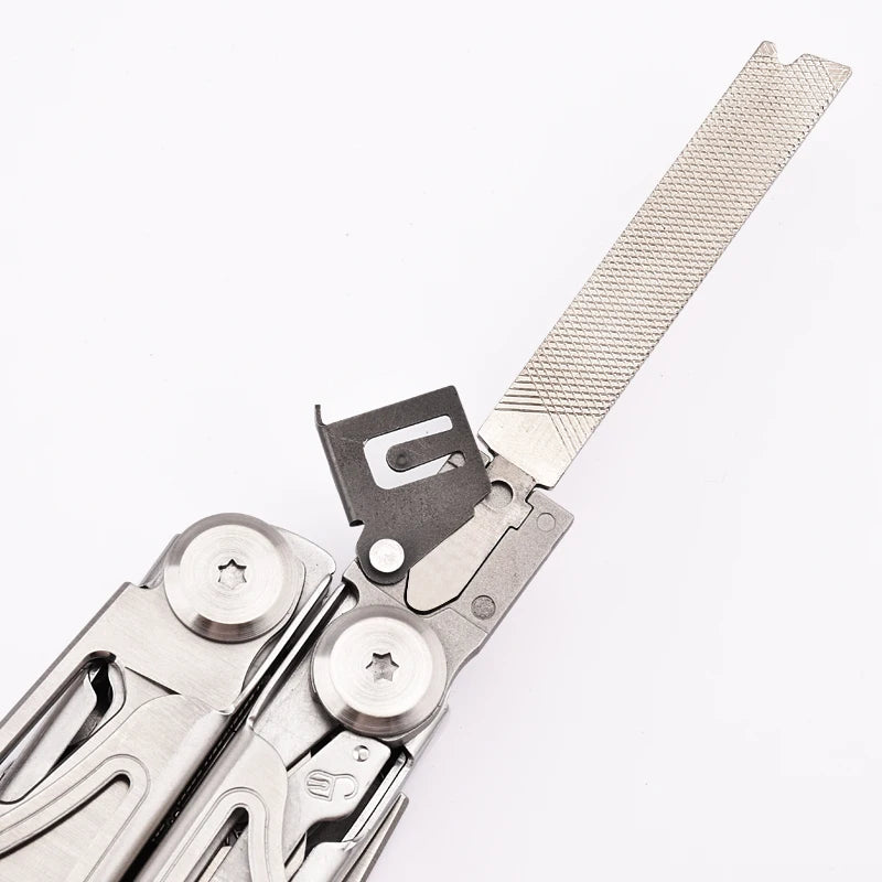 DAICAMPING DL30 Replaceable Part Multi-Tool with Pliers, Saw, Screwdrivers, and Folding Knife