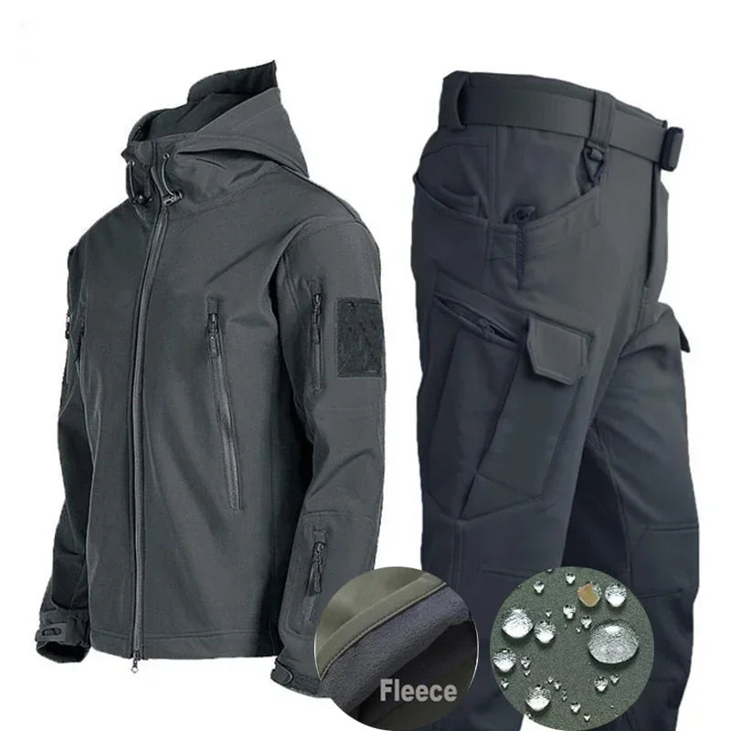 Men's Tactical Soft Shell Winter Hunting Set - Windproof Velvet-Lined Two-Piece Outdoor Suit
