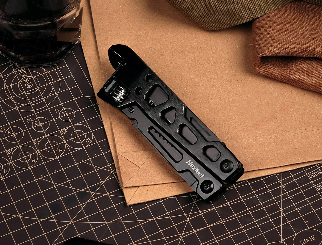 NEXTOOL 9-in-1 Multifunctional Folding Pliers Tool Set
