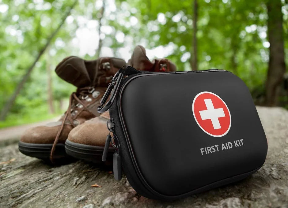 SANKE RESCUE Empty Medical First Aid Storage Bag for Travel and Camping